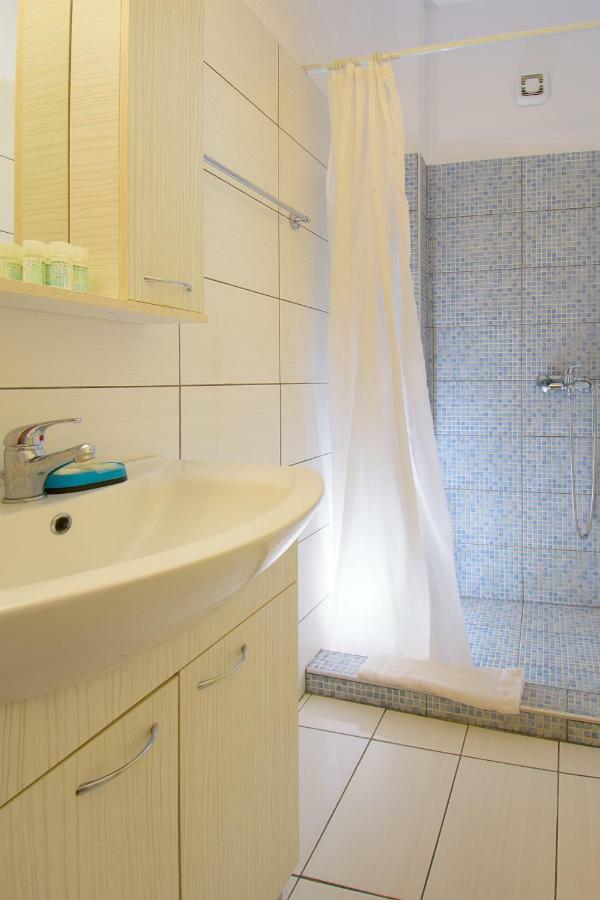 אלונדה Eleftheria Sea Side Traditional House מראה חיצוני תמונה